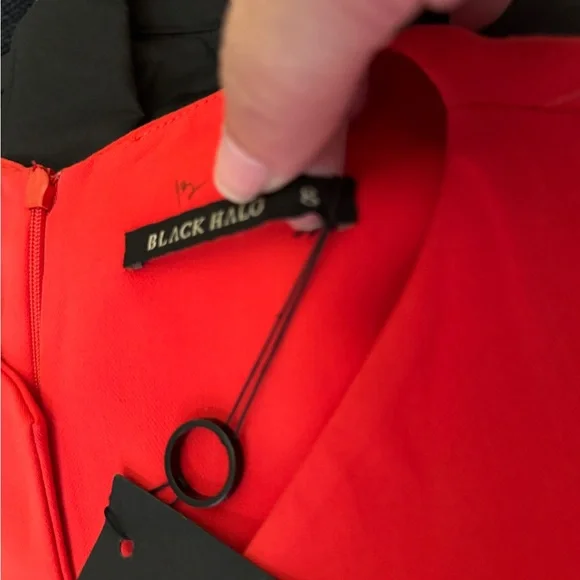 Black Halo Vibrant Red Sheath Midi Dress - Picture 6 of 9